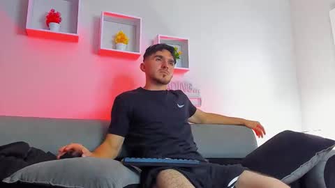 Snapshot of danteeblake chatting on 02/15/26, 07:51 Dante online show from 02/15/26, 07:51