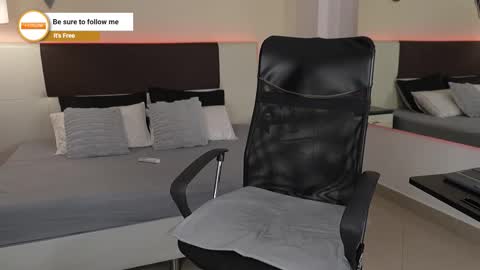 Dante online show from 10/15/25, 08:31