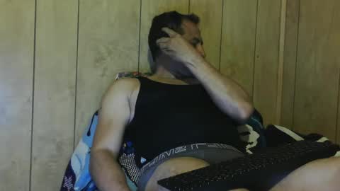 dantehot82 online show from 12/31/24, 02:29