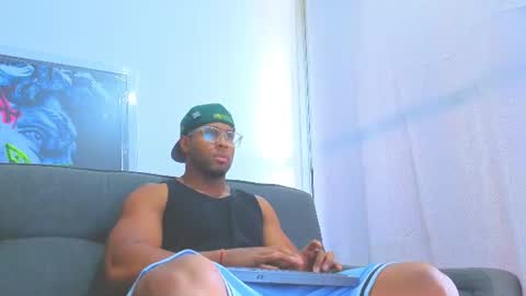 Snapshot of dany_dryy chatting on 06/25/26, 07:18 Dany online show from 06/25/26, 07:18