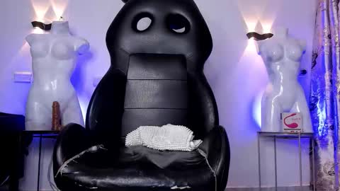 Snapshot of dany_ray20 chatting on 02/25/26, 01:43 dany_ray20 online show from 02/25/26, 01:43