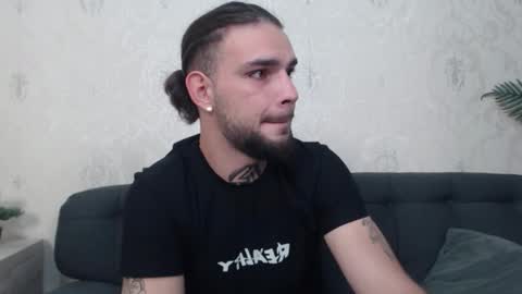 Danyel online show from 09/24/25, 07:39