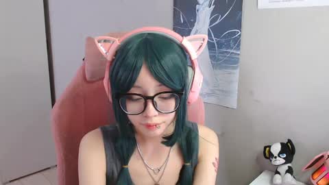 danyelleeyermann online show from 05/05/26, 01:08