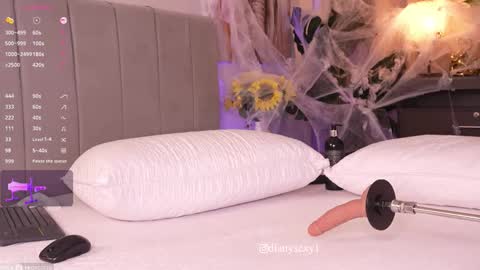 Snapshot of danysexy_ chatting on 10/18/25, 02:36 Diana IG dianysexy1 online show from 10/18/25, 02:36