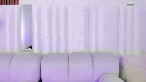 Snapshot of danysweet_ chatting on 09/26/25, 04:27 Daniela online show from 09/26/25, 04:27