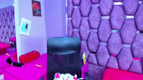 DanySwet online show from 01/20/25, 08:29