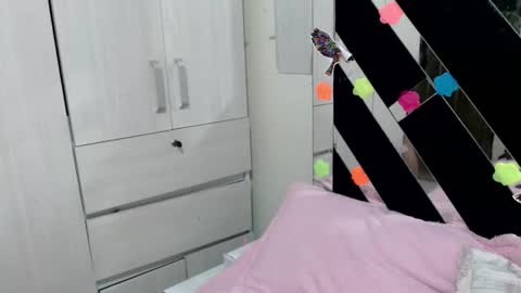 daphne877046 online show from 10/26/25, 10:36