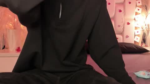 daphne_and_roger online show from 02/23/26, 11:07