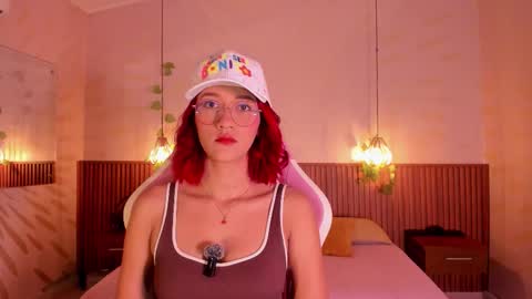 Daphne online show from 02/10/26, 03:10