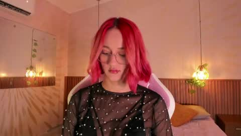 Daphne online show from 04/13/26, 03:12