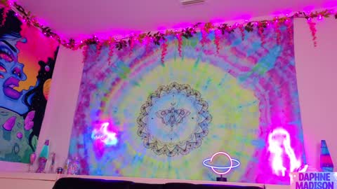 Daphne Madison online show from 03/20/26, 10:14