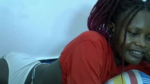 ESTHER online show from 03/04/25, 08:05