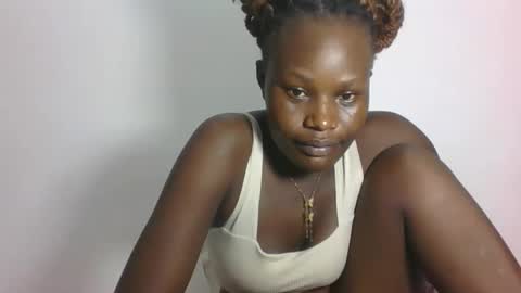 ESTHER online show from 03/01/26, 06:43