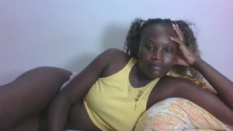 ESTHER online show from 07/22/26, 06:49