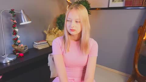 Kami online show from 11/14/25, 03:38