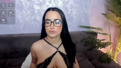 Snapshot of darciejane chatting on 06/16/26, 07:16 Darcie online show from 06/16/26, 07:16