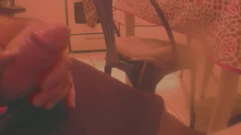 Snapshot of dardardar34 chatting on 10/21/25, 12:00 dardardar34 online show from 10/21/25, 12:00