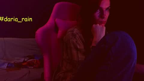 Snapshot of daria_rain chatting on 03/06/25, 11:31 Daria ---- online show from 03/06/25, 11:31