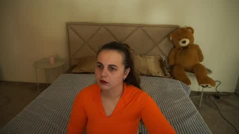 Snapshot of dariacalm chatting on 05/17/26, 07:32 Daria online show from 05/17/26, 07:32
