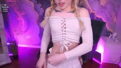 dariadelly online show from 04/20/26, 01:14