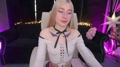 dariadelly online show from 05/24/26, 02:00
