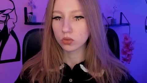 Daria Tate online show from 09/14/25, 08:57