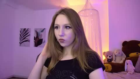 Daria Tate online show from 03/08/26, 12:31