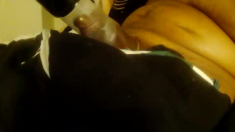 Betty and Robert Play time online show from 12/18/25, 06:08