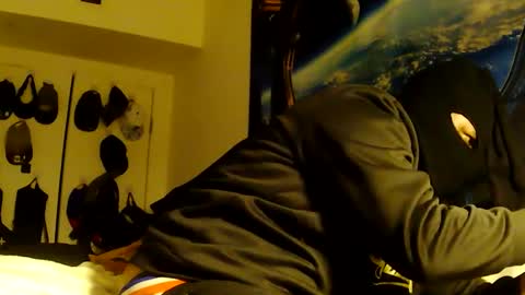 Betty and Robert Play time online show from 02/08/26, 04:27