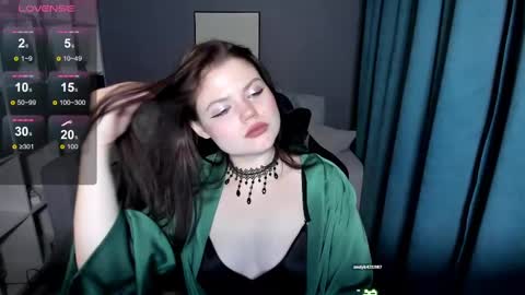 Dari the it woman online show from 01/06/25, 12:05