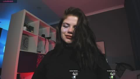 Dari the it woman online show from 01/18/25, 12:02