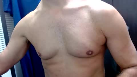 Snapshot of daringdee75 chatting on 12/15/25, 11:47 DaringDee75 online show from 12/15/25, 11:47