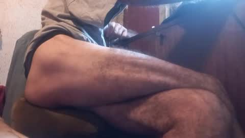 Snapshot of dario48 chatting on 01/20/25, 05:27 dario48 online show from 01/20/25, 05:27