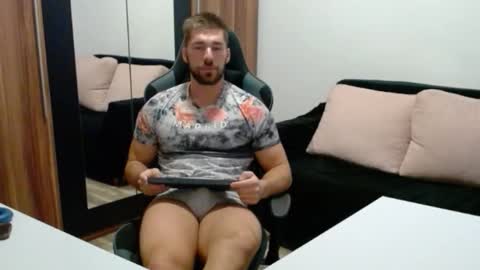 Snapshot of darius_94 chatting on 09/25/25, 04:38 darius_94 online show from 09/25/25, 04:38