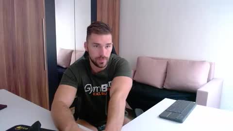 Snapshot of darius_94 chatting on 10/13/25, 07:52 darius_94 online show from 10/13/25, 07:52