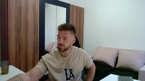 darius_94 online show from 05/16/26, 04:20