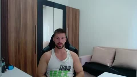 darius_94 online show from 07/01/26, 06:26