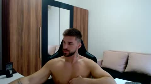 darius_94 online show from 07/03/26, 07:59