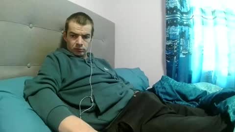 dark377 online show from 04/25/26, 01:41