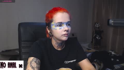 Snapshot of dark__elf chatting on 12/13/24, 10:34 Anessa online show from 12/13/24, 10:34