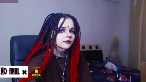 Snapshot of dark__elf chatting on 09/16/25, 09:27 Anessa online show from 09/16/25, 09:27