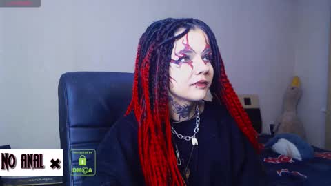 Snapshot of dark__elf chatting on 09/17/25, 09:16 Anessa online show from 09/17/25, 09:16