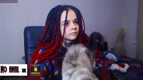 Snapshot of dark__elf chatting on 09/19/25, 09:37 Anessa online show from 09/19/25, 09:37