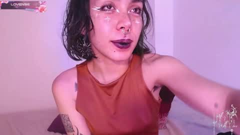 Dark online show from 02/14/26, 08:44