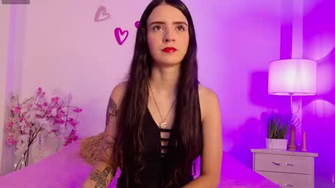 dark_angell77 online show from 04/07/26, 11:10