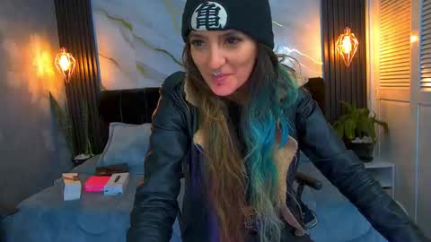 dark_dominika online show from 04/09/26, 01:05