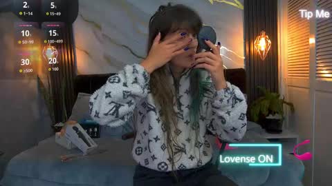 dark_dominika online show from 04/29/26, 12:53