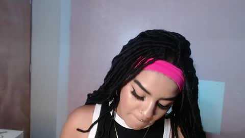 dark_flama online show from 03/28/26, 01:49