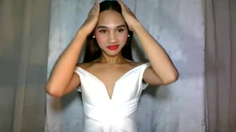 LIANNA online show from 12/25/24, 05:48