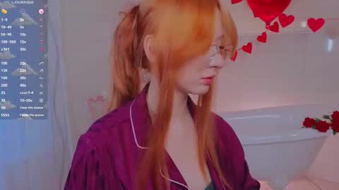 Lola online show from 02/19/26, 01:56